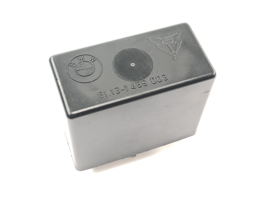 BMW K 1100 RS [1994] - Relay lamp control device CheckControlModul part number: 61.13-1 459 003