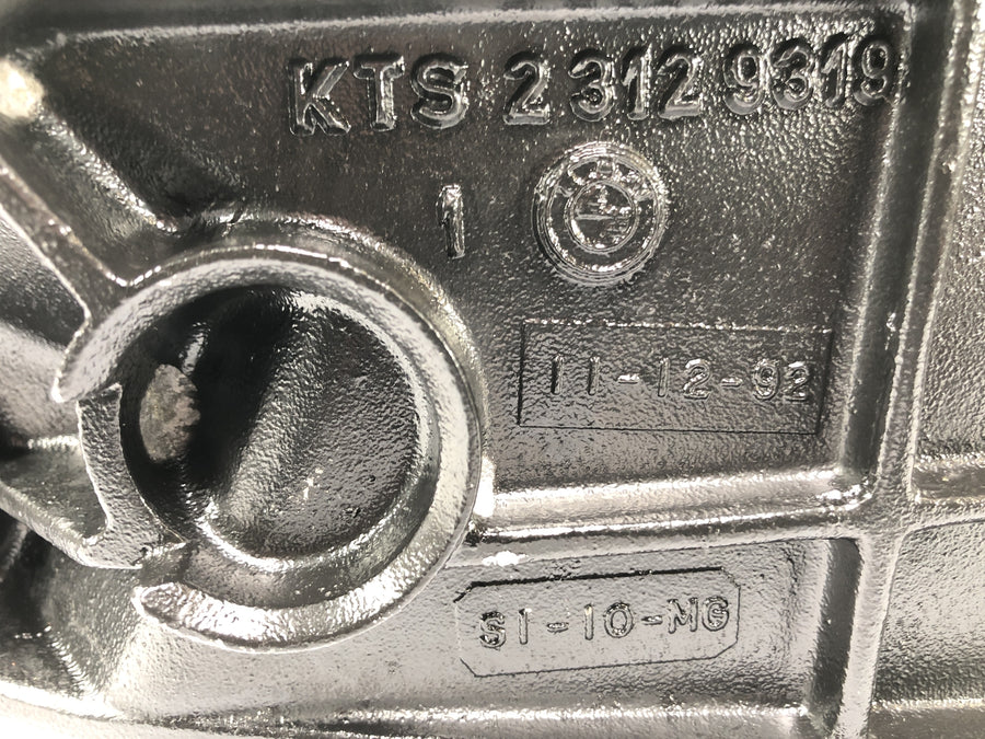 BMW K 1100 RS [1991] Jalantuisjärjestelmä vasen jalkatuki