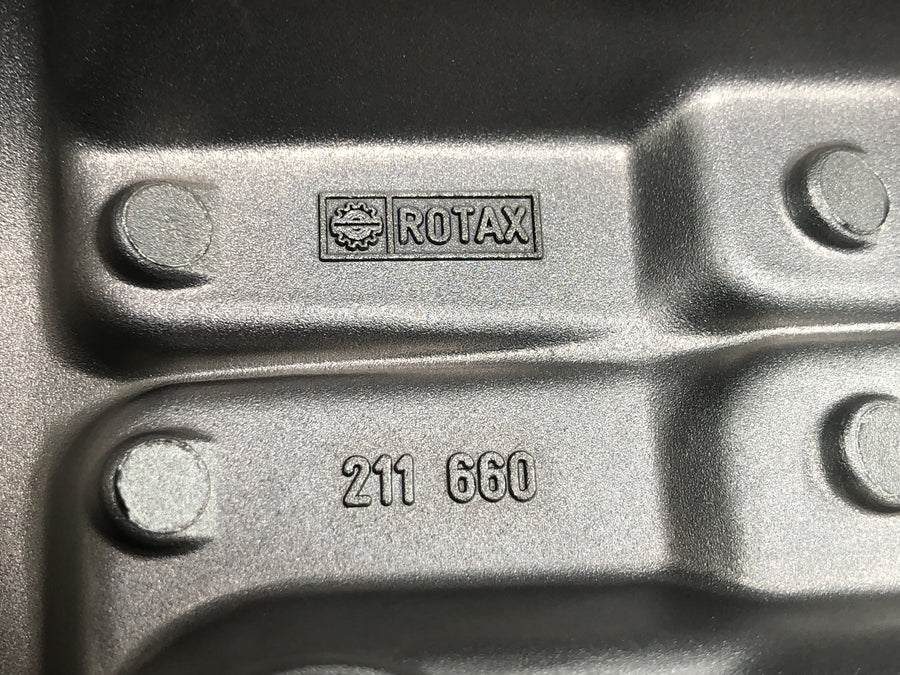 Aprilia Mille RSV 1000 ME [1999] - Ventildeckel Zylinderkopfdeckel Motordeckel Rotax vorne