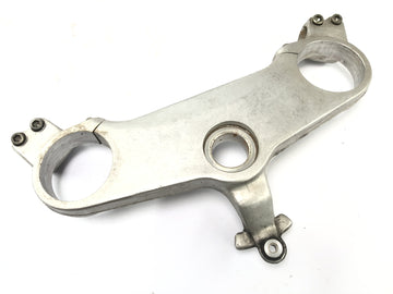 Cagiva Mito 125 EVO 8P [2000] - Haarukan silta Sillan ohjaustangon haltijan yläpuolella