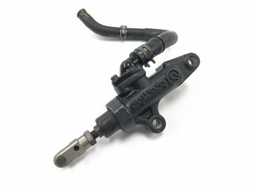 Yamaha YZF R1 RN09 [2003] - Jarrupumppu takana - 0