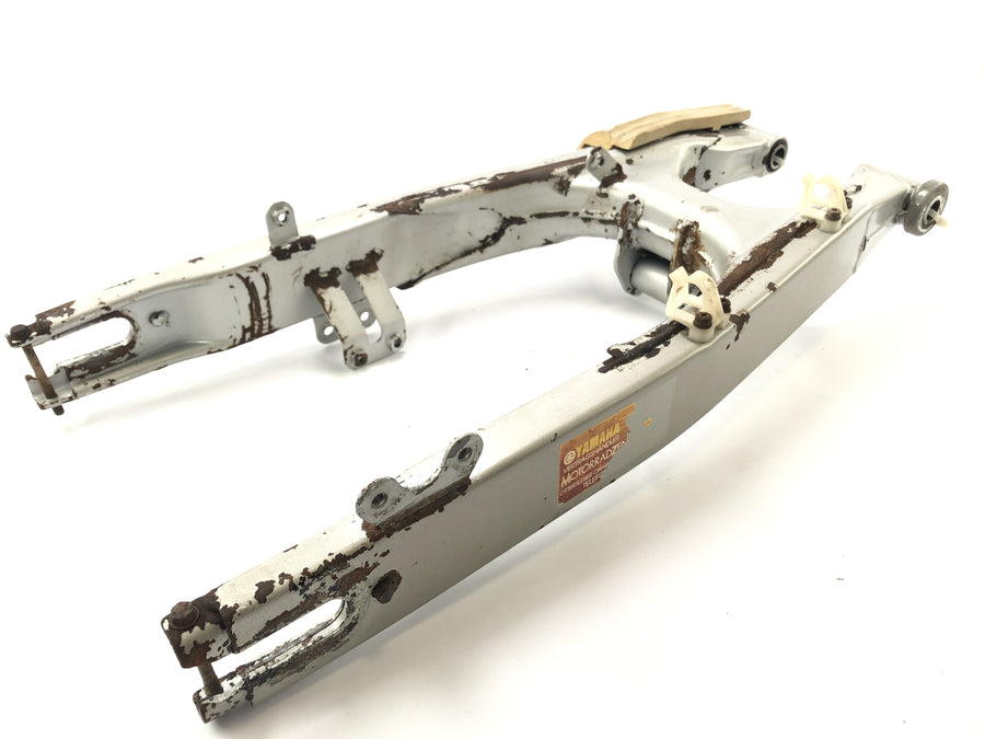 Yamaha DT 125 DE06 [2005] - Swingke takapyörän kääntö