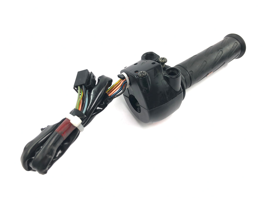 Suzuki GSX R 1000 WVBZ K3 [2003] - Handlebar switch right throttle grip fitting starter switch