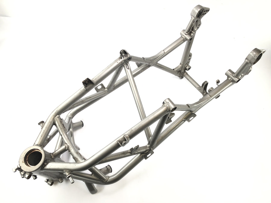 Ducati 999 H4 [2003] - Kehys papereilla