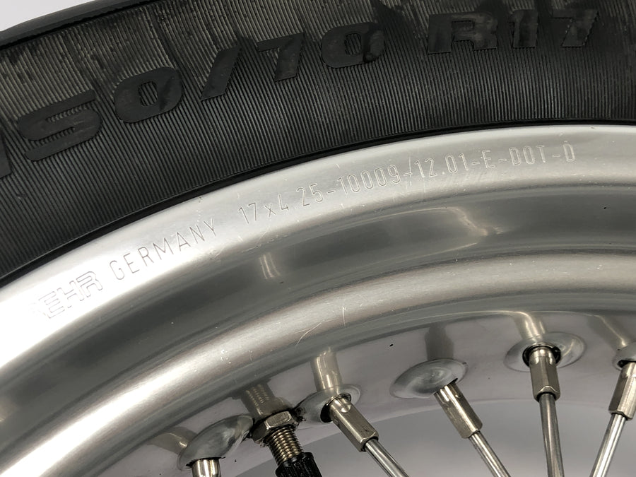 Triumph Tiger 955i 709EN [2003] - Takapyörän vanne 4,25 x 17"
