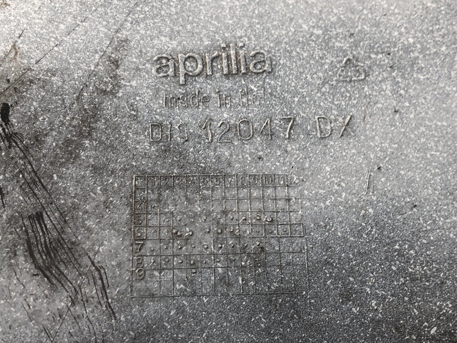 Aprilia RS 125 Extrema [1994] - Sivupaneeli oikea alapaneeli