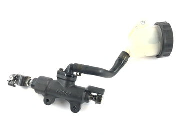 Honda CBF 1000 A SC58 [2006] - Jarrupumppu takana