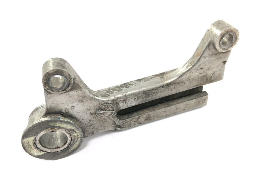 Yamaha TT 600 E 4GV [1995] - Brake caliper holder, rear brake caliper mount