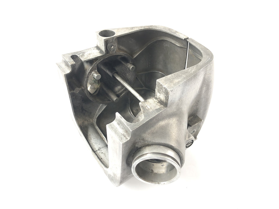 BMW R 75/5 [1973] - Air filter box housing motorcycle filter box