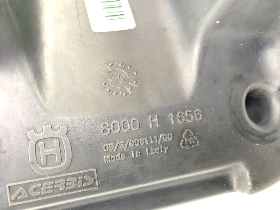 Husqvarna SM 630 A4 [2010] - Tankin bensiinisäiliö