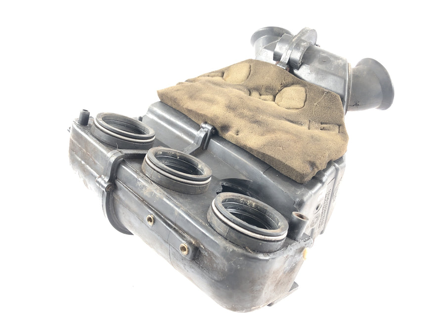 Triumph Speed ​​Triple 955i [1999] - Airbox Air -suodatinlaatikko