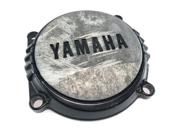 Yamaha XJR 1200 4PU [1996] - moottorin kannen vasen kampiakselin tappi kannen sytytyspulssigeneraattori
