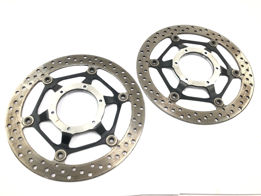 Honda CBR 1000 RR SC59 [2008] - Pari etujarrulevyjä 4,3 x 320 mm