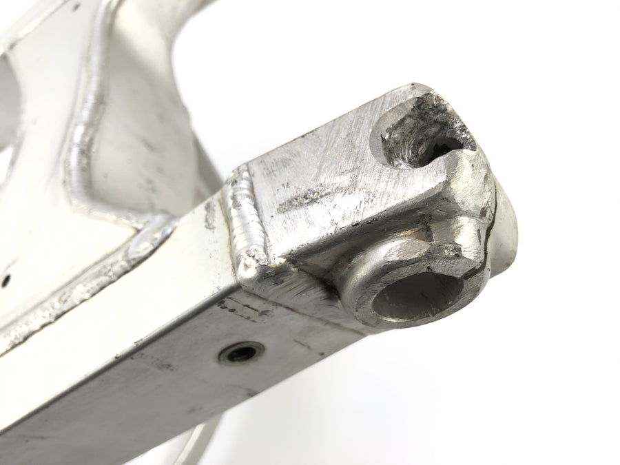 Ducati 900 SS [1991] - Schwinge takapyörän kääntö