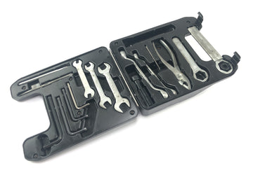 Honda GL 1500 Goldwing SC22 [1993] - On-board tools tool set toolbox