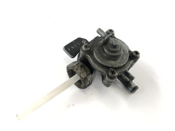 Honda CBX 650 E RC13 [1983] - Bensiini Han -polttoaineen hanan bensiiniventtiilisäiliöventtiili