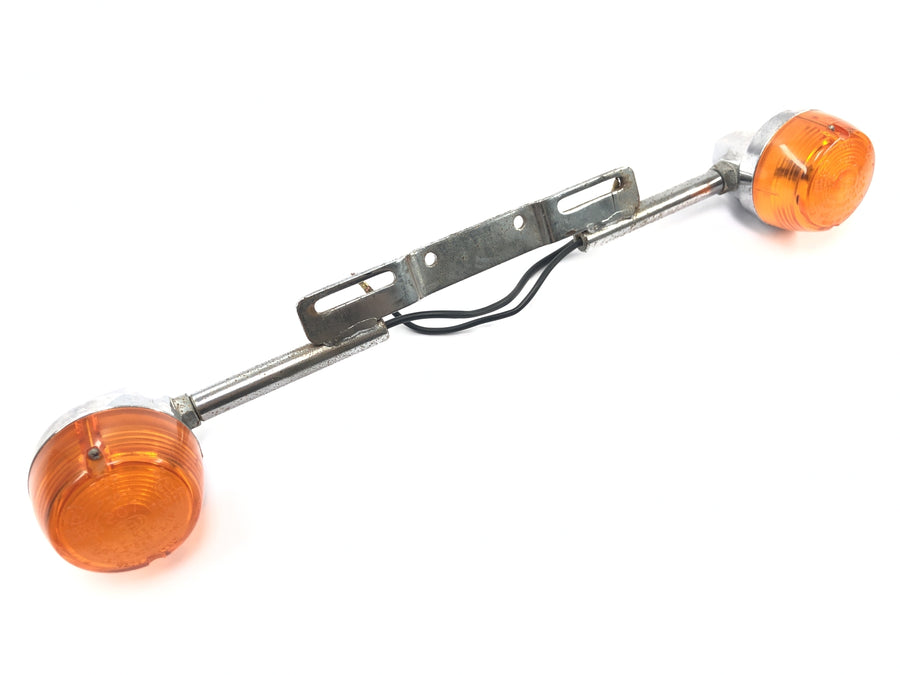 Moto Guzzi V65 Custom [1985] - Rear indicator indicator unit with bracket