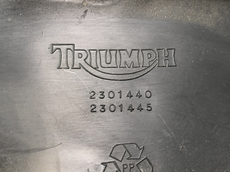 Triumph Speed ​​​​Triple T509 [1998] - Kuljettajan istuinpenkki