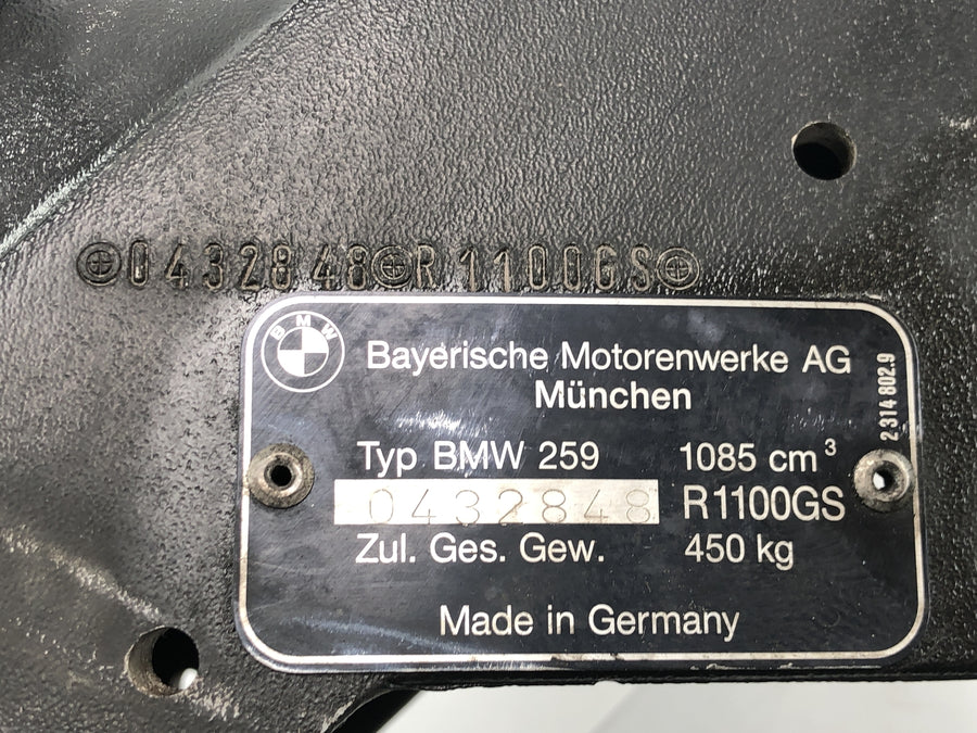 BMW R 1100 GS 259 [1995] - Rungon runkopää paperilla