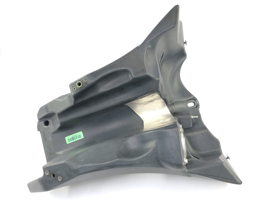 Husqvarna SM 630 A4 [2010] - Tankin bensiinisäiliö