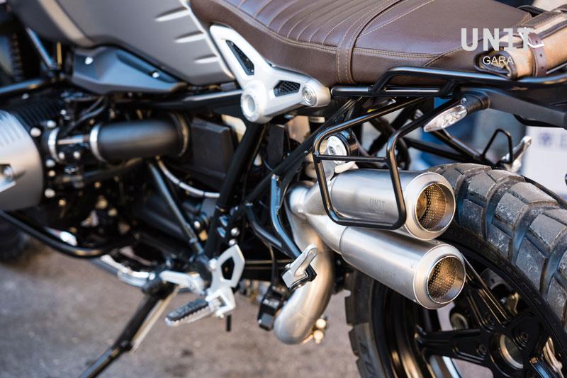 BMW R nineT 1200 Pure [2017-2023] - Zwei Seitentaschen aus Leder + Doppelrahmen