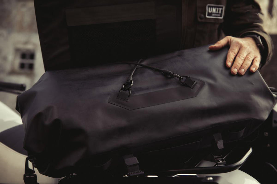BMW R nineT 1200 Roadster [2014-2023] - Khali Duffle Bag 44L in TPU