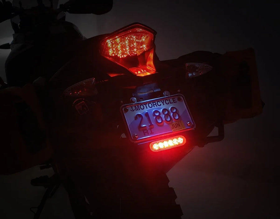 honda cb 500 [DENALI] – B6 LED Bremslicht-Kit mit Kennzeichenhalter