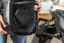 Triumph Speed ​​​​400 [SW-MOTECH] – V-LOC WP -sivupussi (11 litraa)