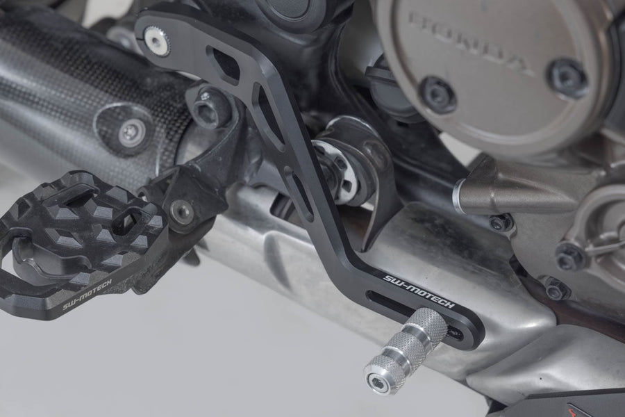 Honda CRF 1100 L [2025-2026] - jalkajarruvipu - kuva 4