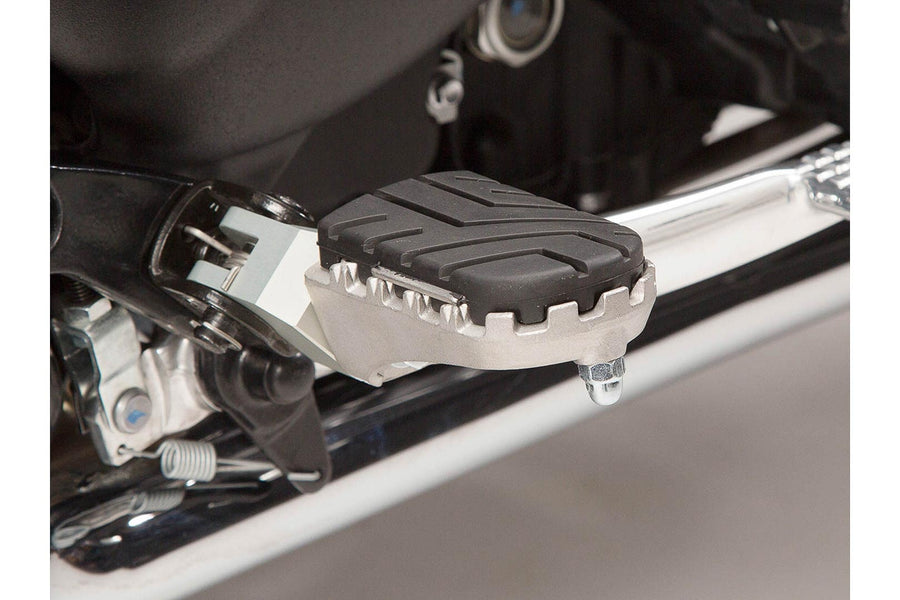 Triumph Bonneville 865 [2011-2015] - ION footrest kit - picture 4