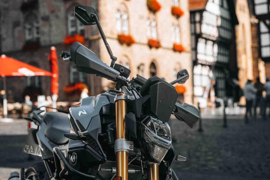 Triumph Speed Triple 1050 RS [2019-2020] - Sport hand protector kit – picture 7