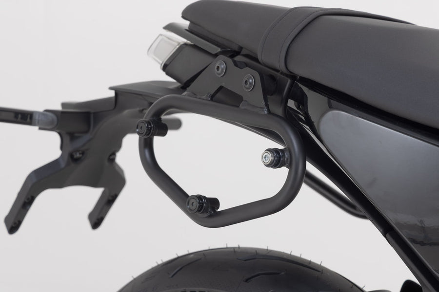 Husqvarna Vitpilen 401 [2023-2025] - Legend Gear LC2 Side Bag System Black Edition – Image 3