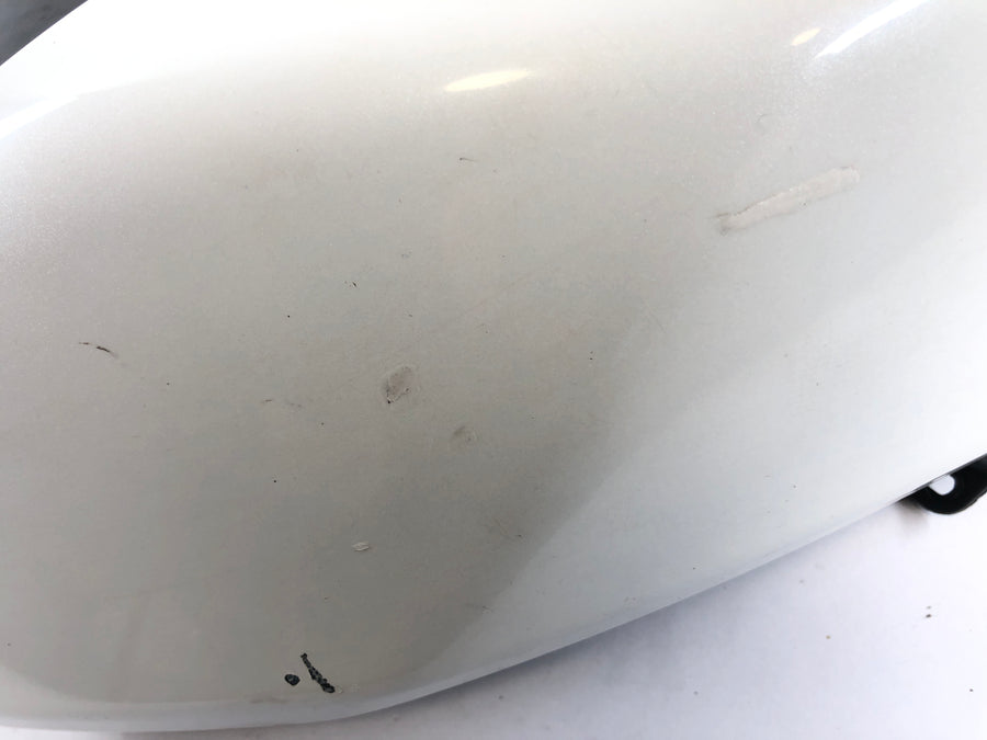 Moto Guzzi Stelvio 1200 8v [2011] - Staufach -verhous oikeassa edessä läpän avulla