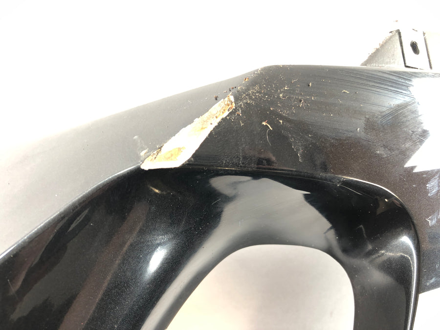 Yamaha YZF R6 RJ03 [2000] - sivuverhous oikeassa yläkulmassa