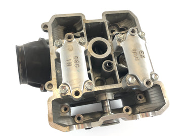 Suzuki DL 1000 V -strom [2006] - Sylinterin pään sylinteri takana - 0