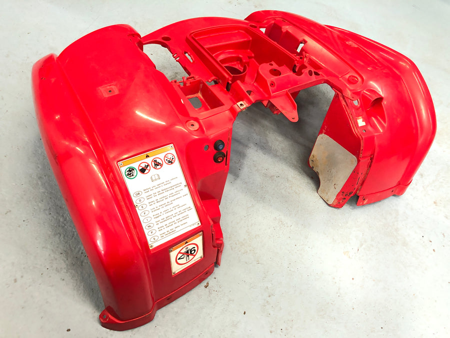 Yamaha Grizzly 660 AM03W [2003] - Cladding Front Font -verhous