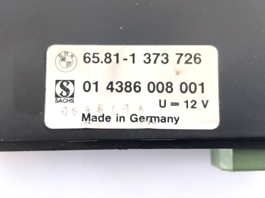BMW M 535i E28 [1986] - BMW -ohjausyksikkö 65,81 -1 373 726